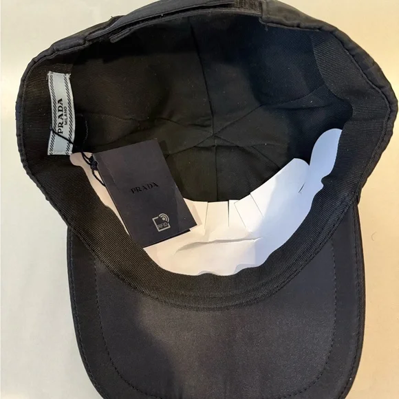Prada Black Unisex Nylon Baseball Cap - Picture 5 of 5